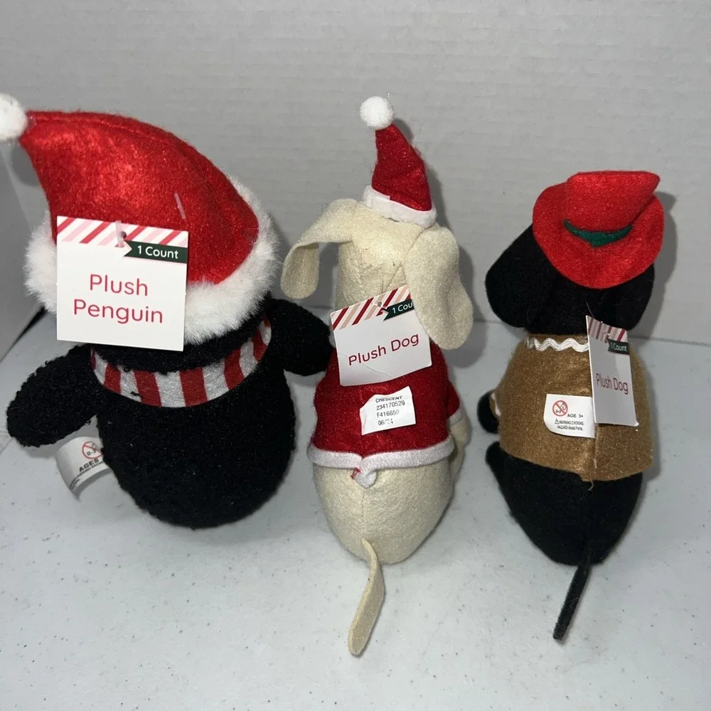 Target Bullseye Playground Felt Christmas New 2024 2 Dogs And Penguin